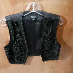 Laundry Velvet -like vest with intricate embroidery.